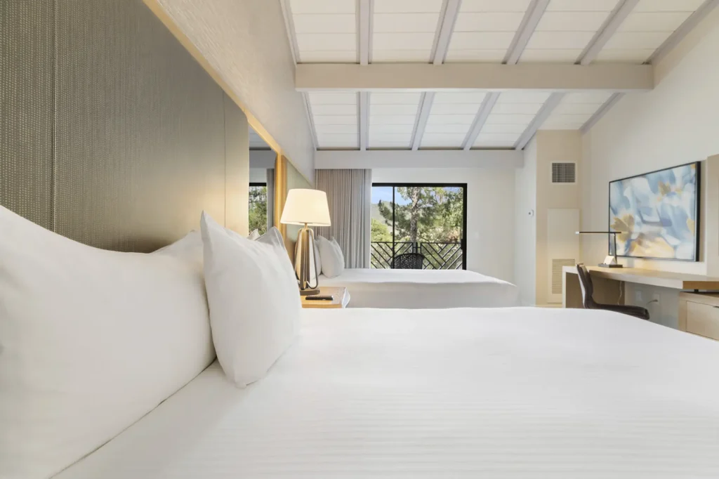Pala mesa hillside deluxe two queen room05
